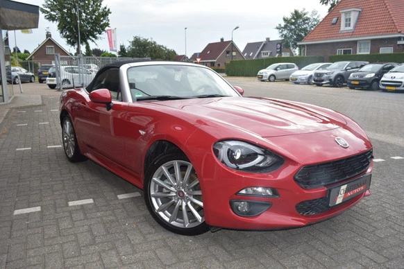 Fiat 124 Spider - Afbeelding 3 van 25