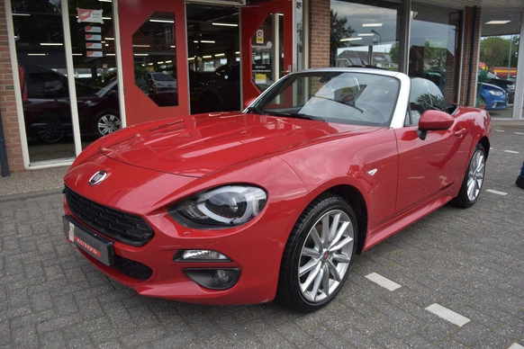 Fiat 124 Spider - Afbeelding 6 van 25