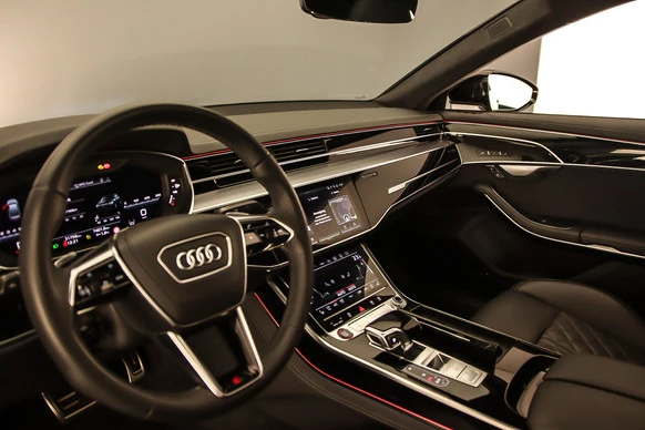 Audi S8 - Afbeelding 10 van 30