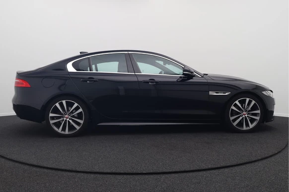 Jaguar XE - Afbeelding 6 van 24