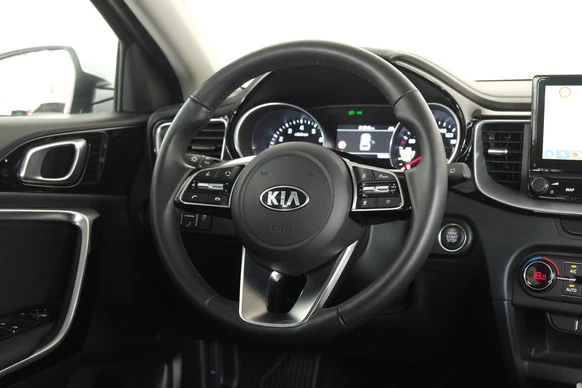 Kia Ceed - Afbeelding 13 van 30