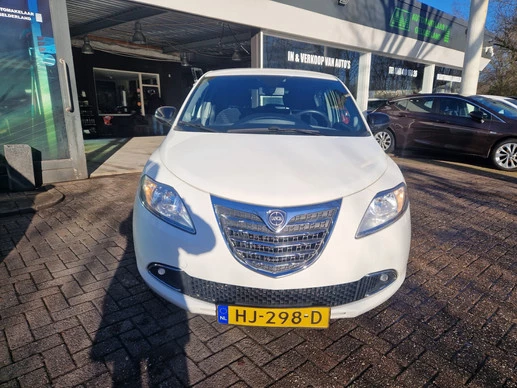 Lancia Ypsilon - Afbeelding 2 van 30