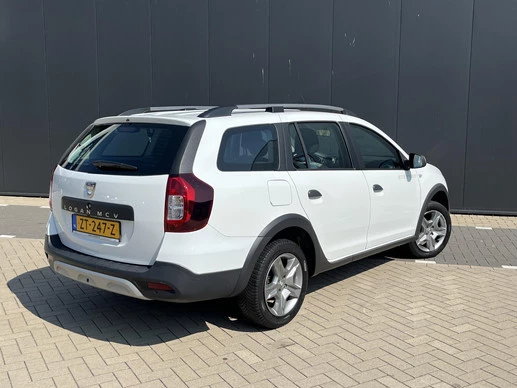 Dacia Logan - Afbeelding 2 van 19