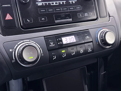 Toyota Land Cruiser - Afbeelding 9 van 30