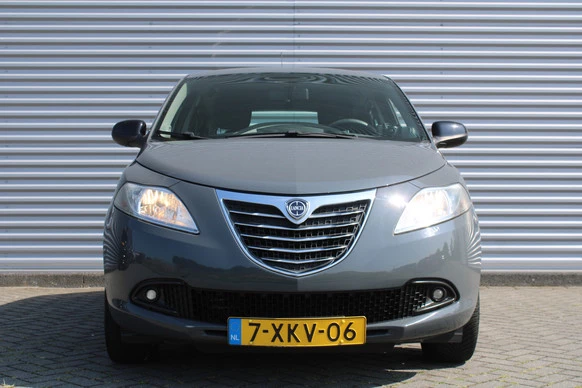 Lancia Ypsilon - Afbeelding 2 van 27