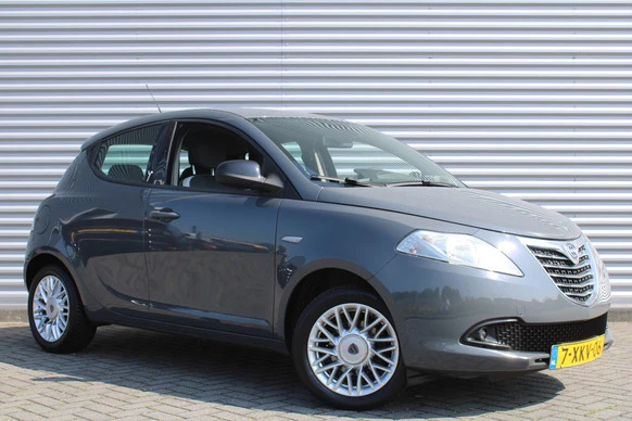 Lancia Ypsilon - Afbeelding 3 van 27