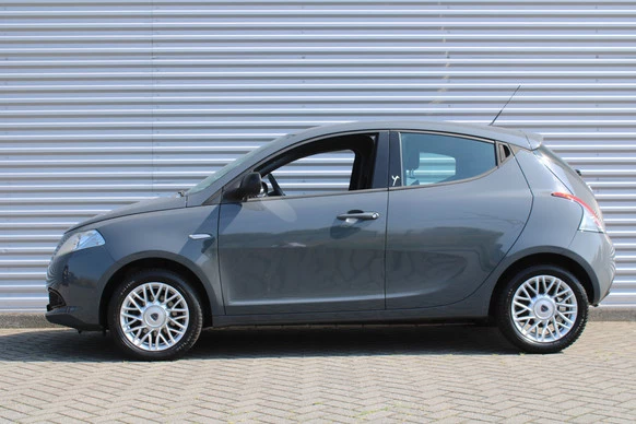 Lancia Ypsilon - Afbeelding 7 van 27