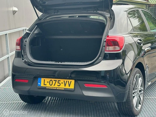 Kia Rio - Afbeelding 25 van 25