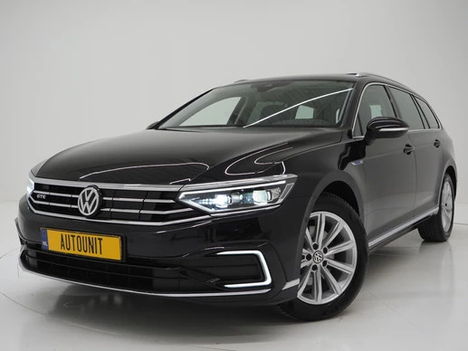 Volkswagen Passat - Afbeelding 1 van 30