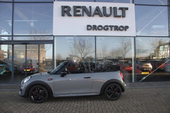 MINI Cooper Cabrio - Afbeelding 2 van 26