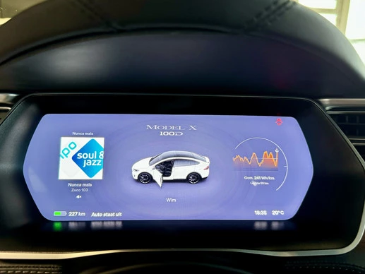 Tesla Model X - Afbeelding 9 van 15