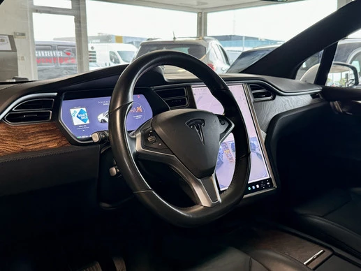 Tesla Model X - Afbeelding 11 van 15