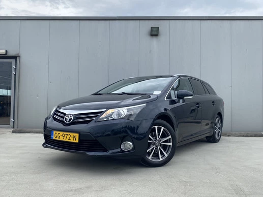 Toyota Avensis - Afbeelding 1 van 17