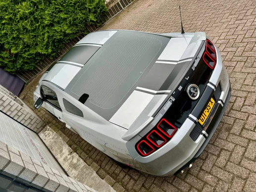 Ford Mustang - Afbeelding 21 van 30