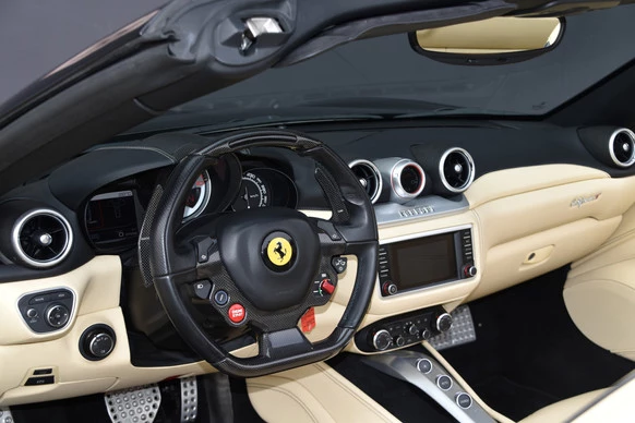 Ferrari California - Afbeelding 4 van 29