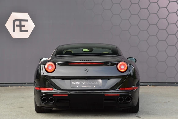 Ferrari California - Afbeelding 11 van 29