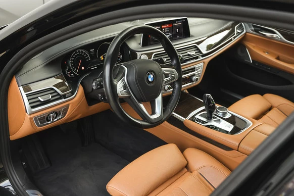 BMW 7 Serie - Afbeelding 9 van 30