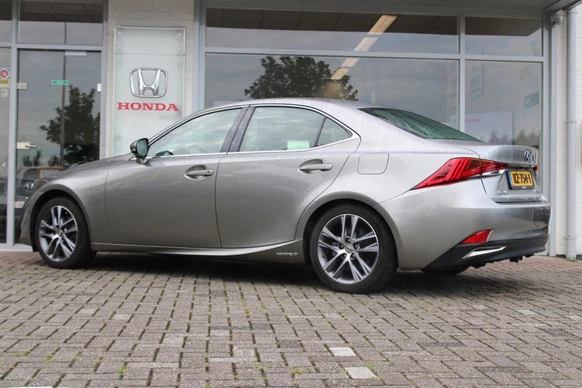 Lexus IS - Afbeelding 12 van 30