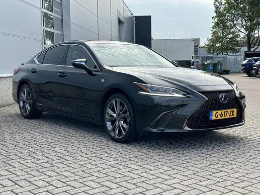 Lexus ES - Afbeelding 2 van 30