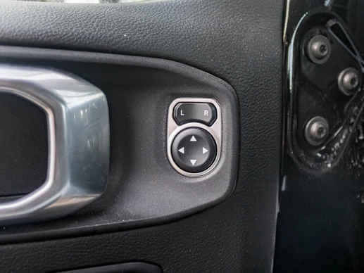 Jeep Wrangler - Afbeelding 22 van 30