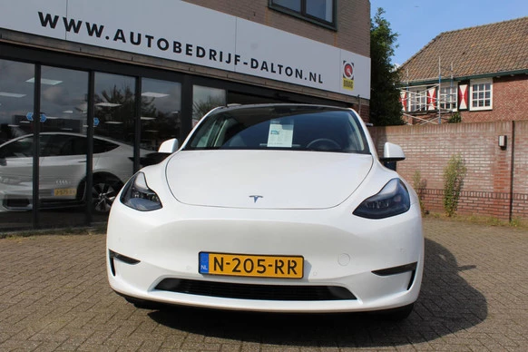 Tesla Model Y - Afbeelding 2 van 17