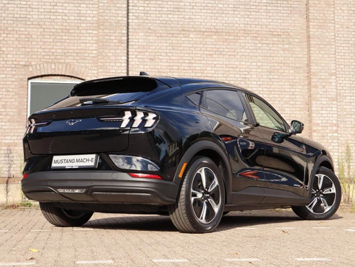 Ford Mustang Mach-E - Afbeelding 8 van 30