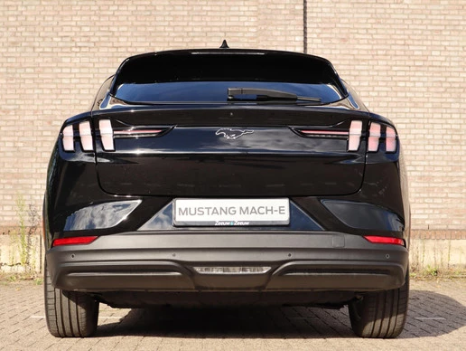 Ford Mustang Mach-E - Afbeelding 10 van 30