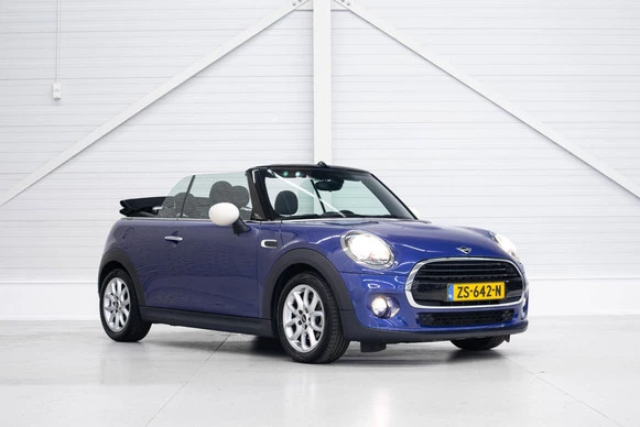 MINI Cooper Cabrio