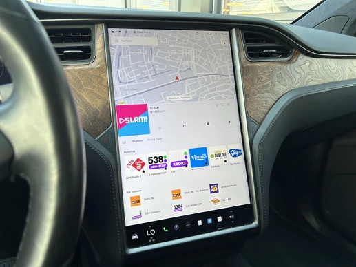 Tesla Model X - Afbeelding 25 van 30