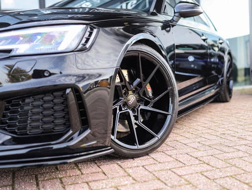 Audi RS4 - Afbeelding 2 van 30