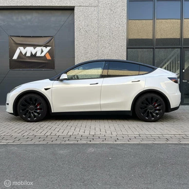 Tesla Model Y - Afbeelding 6 van 23