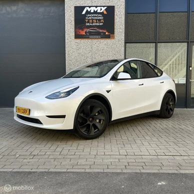 Tesla Model Y - Afbeelding 5 van 23