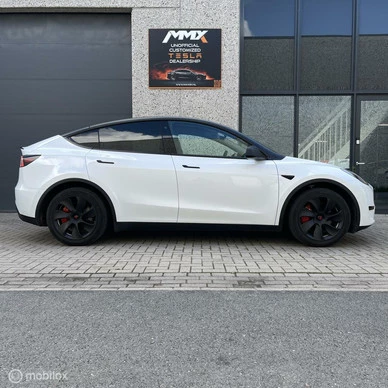 Tesla Model Y - Afbeelding 2 van 23