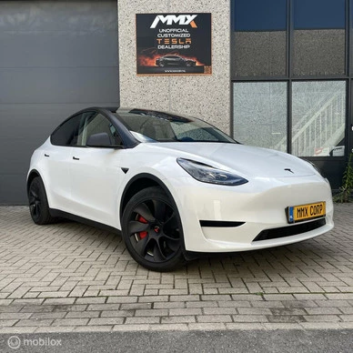 Tesla Model Y - Afbeelding 3 van 23