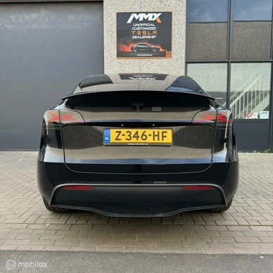 Tesla Model Y - Afbeelding 8 van 23