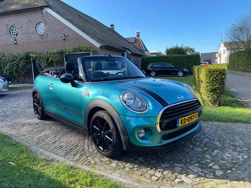 MINI Cooper Cabrio