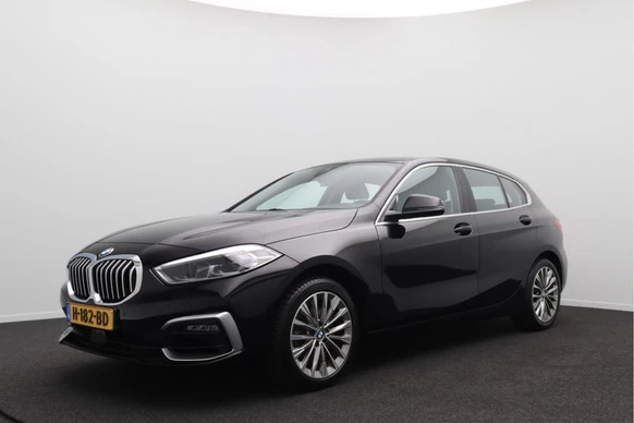 BMW 1 Serie - Afbeelding 1 van 30