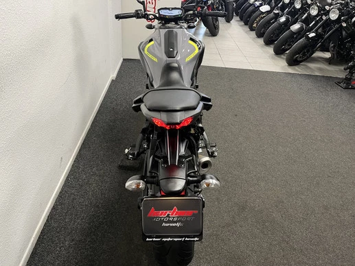 Yamaha MT 07 - Afbeelding 11 van 24