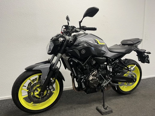 Yamaha MT 07 - Afbeelding 13 van 24