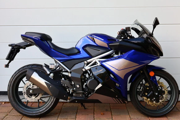 Yamaha YZF