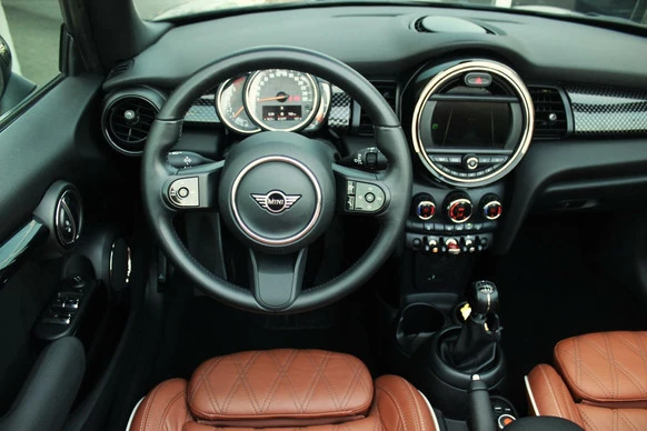 MINI Cooper S Cabrio - Afbeelding 14 van 30