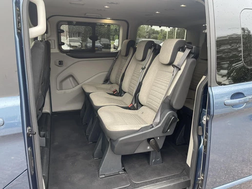 Ford Tourneo Custom - Afbeelding 25 van 30