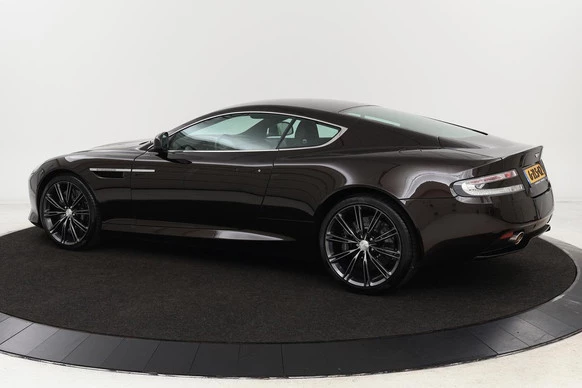 Aston Martin V12 Virage - Afbeelding 2 van 30