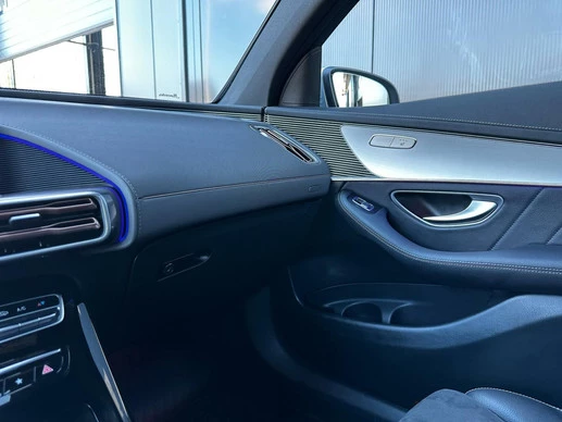 Mercedes-Benz EQC - Afbeelding 20 van 30