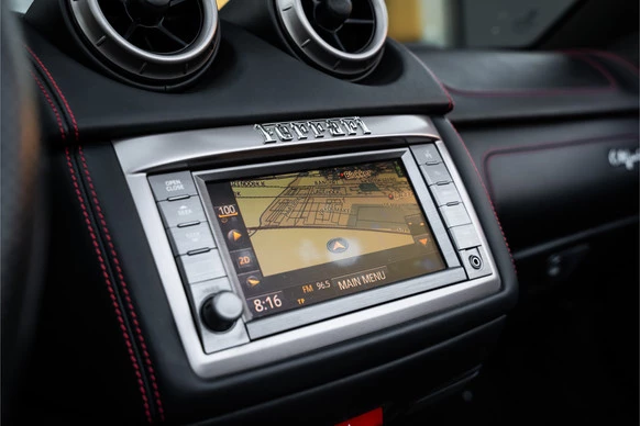 Ferrari California - Afbeelding 15 van 30