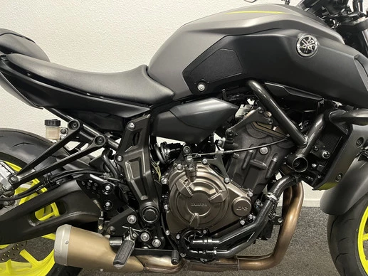 Yamaha MT 07 - Afbeelding 7 van 21