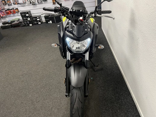 Yamaha MT 07 - Afbeelding 10 van 21