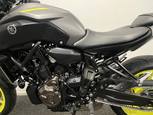 Yamaha MT 07 - Afbeelding 17 van 21