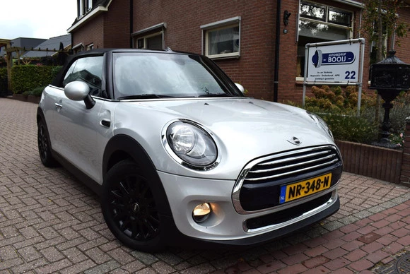 MINI Cooper Cabrio - Afbeelding 2 van 30