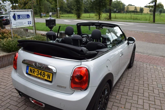 MINI Cooper Cabrio - Afbeelding 6 van 30